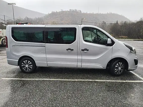 Opel Vivaro 2016 photo 4