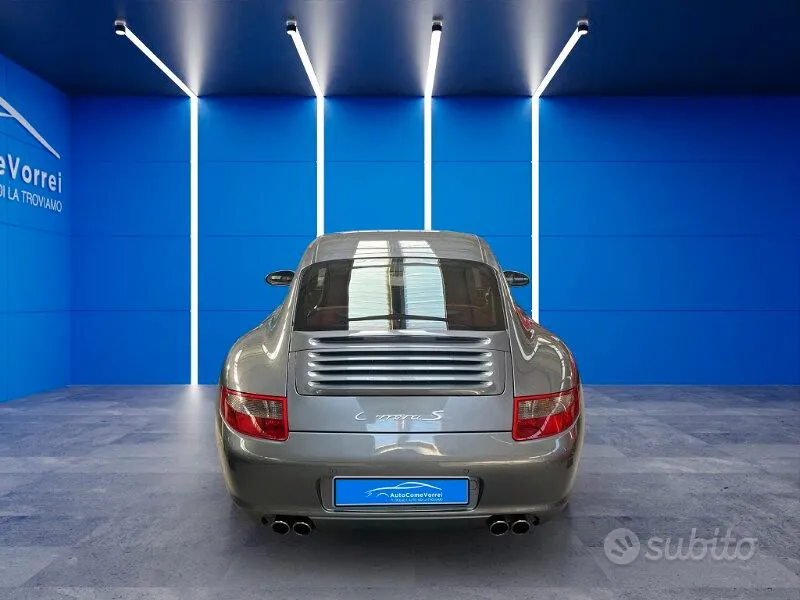 Porsche 911 2005 photo 2