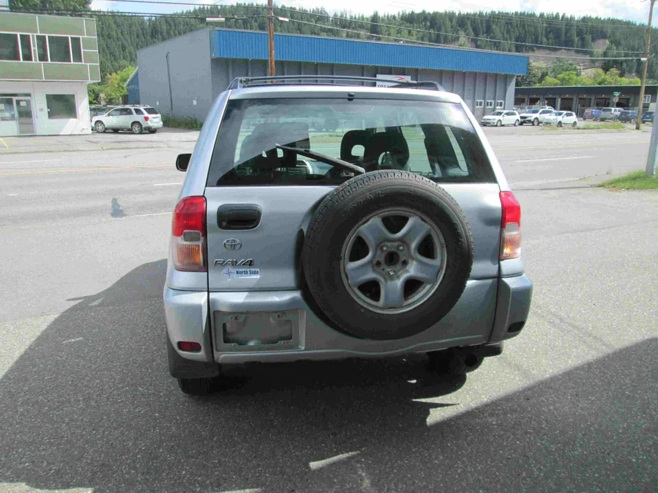 Toyota Rav4 2002 photo 4