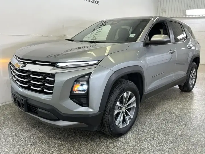 Chevrolet Equinox 2026 photo 3