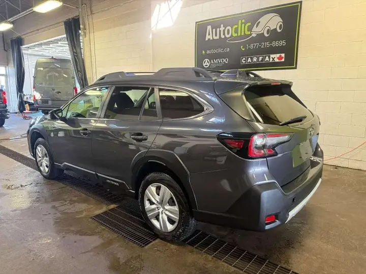 Subaru Outback 2024 photo 3