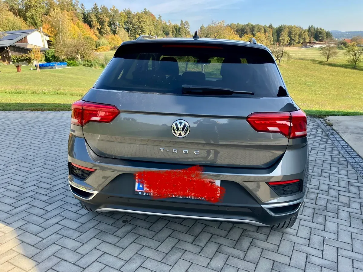 Volkswagen T-Roc 2019 photo 2