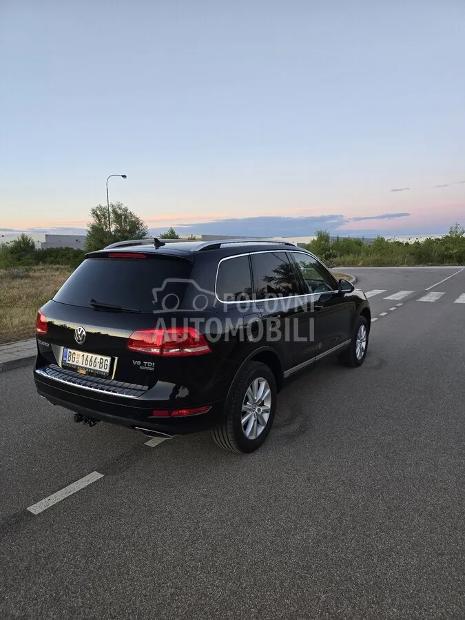 Volkswagen Touareg 2010 photo 4