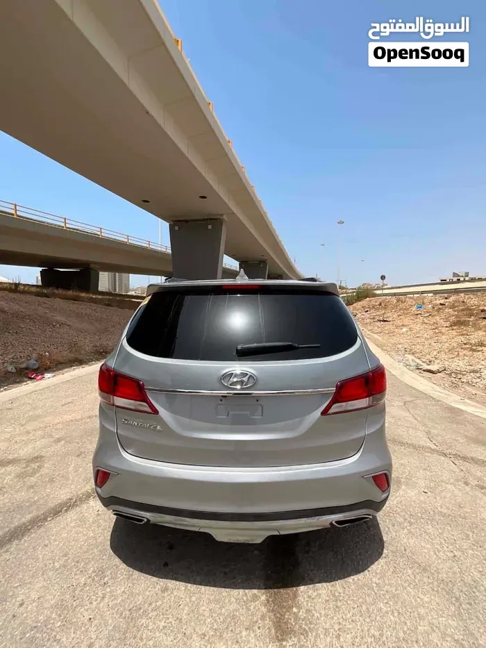 Hyundai Santa Fe 2018 photo 4