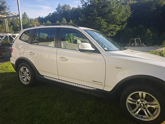 BMW X3 2010 photo 2