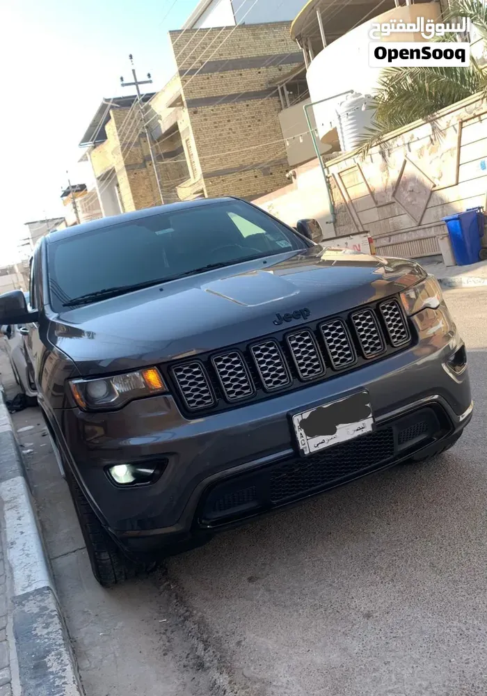 Jeep Grand Cherokee 2018 photo 2