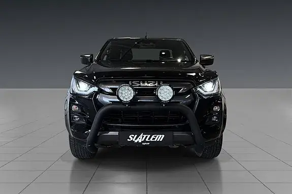 Isuzu D-Max 2023 photo 2