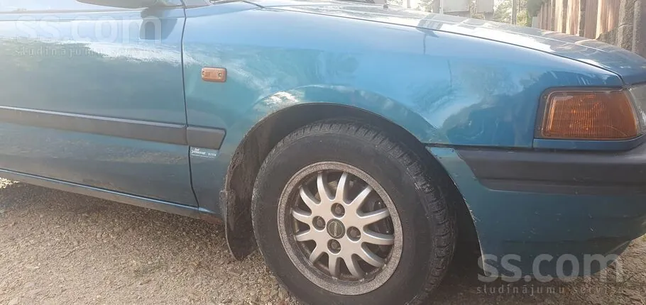 Mazda 323 1992 photo 5