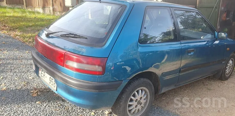 Mazda 323 1992 photo 2