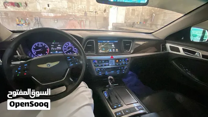 Genesis G80 2014 photo 5