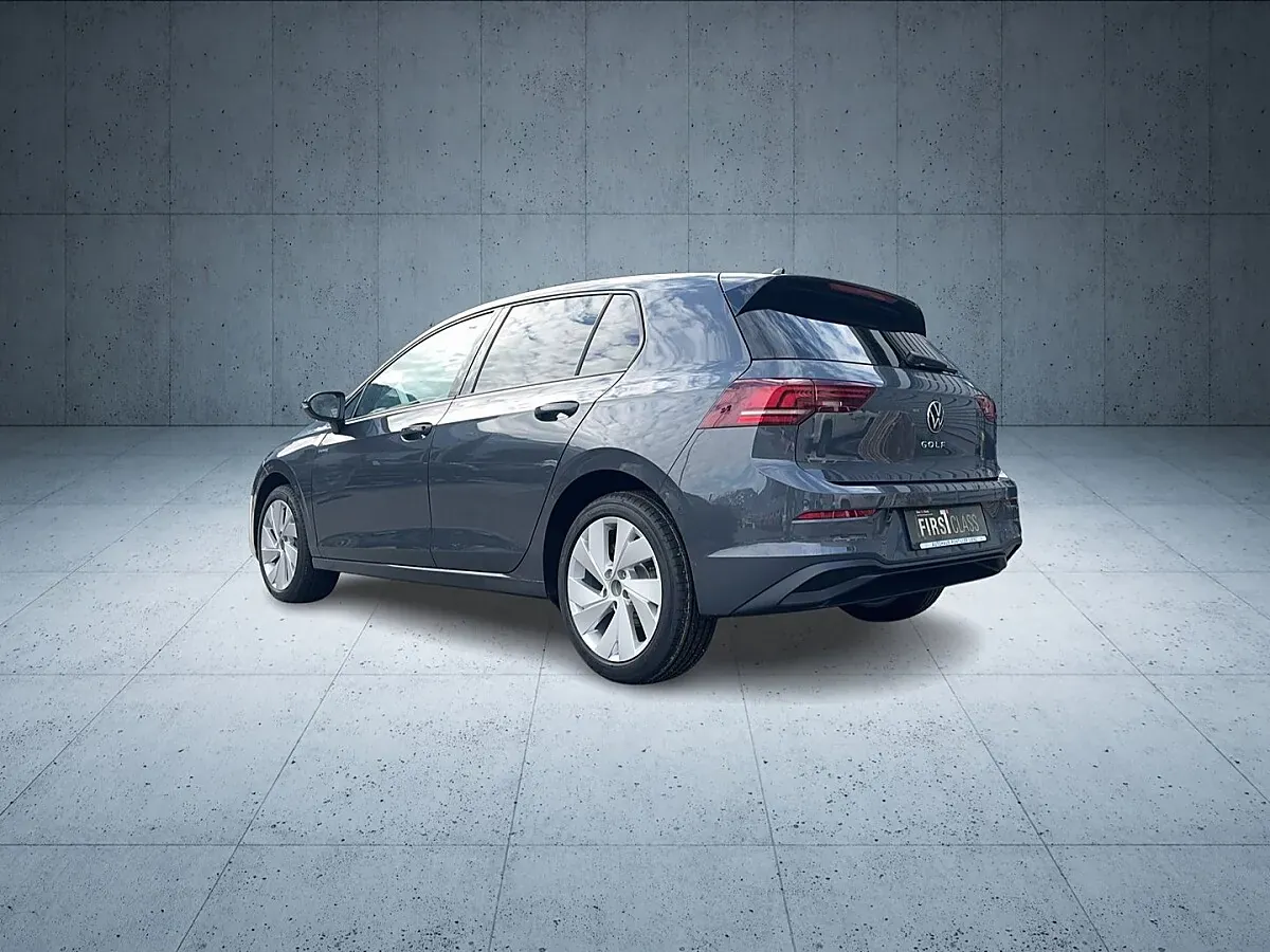 Volkswagen Golf 2026 photo 3