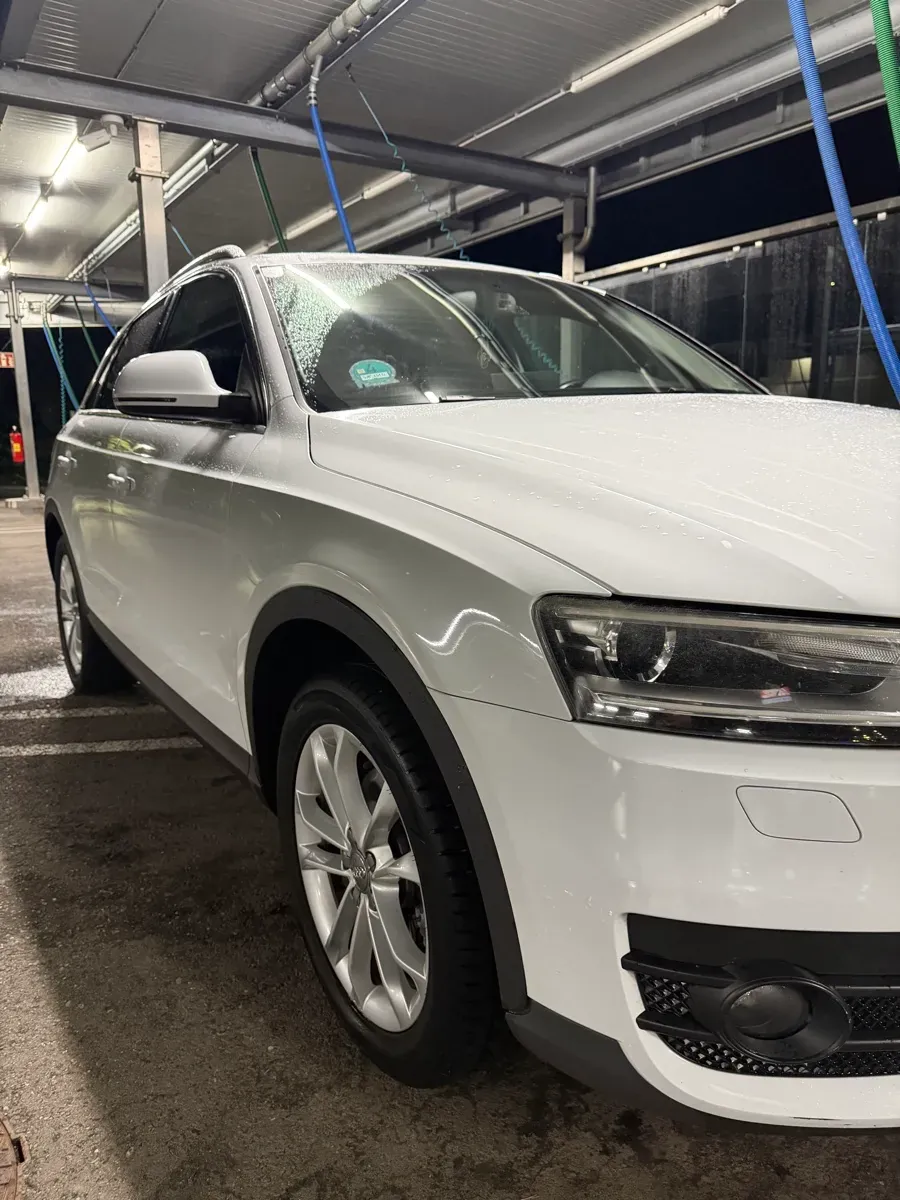 Audi Q3 2011 photo 3