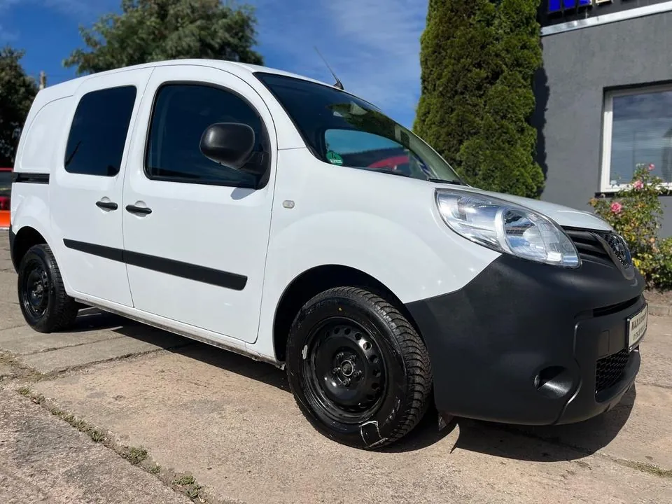 Nissan Nv250