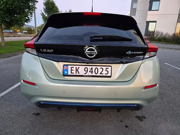 Nissan Leaf 2018 photo 5