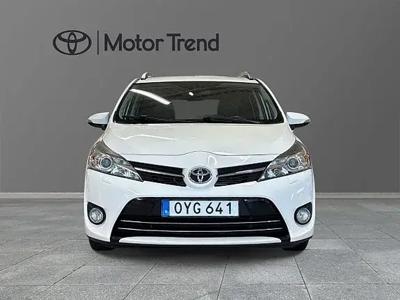 Toyota Verso 2015 photo 5