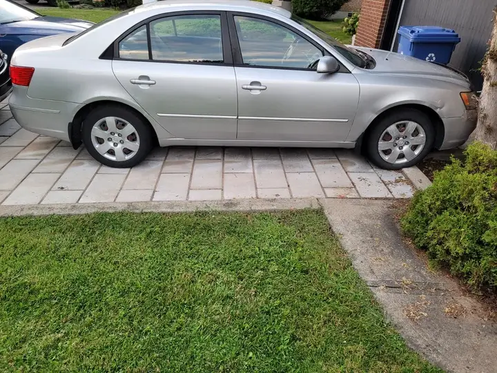 Hyundai Sonata 2009 photo 4