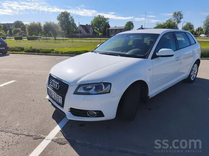 Audi A3 2012 photo 5