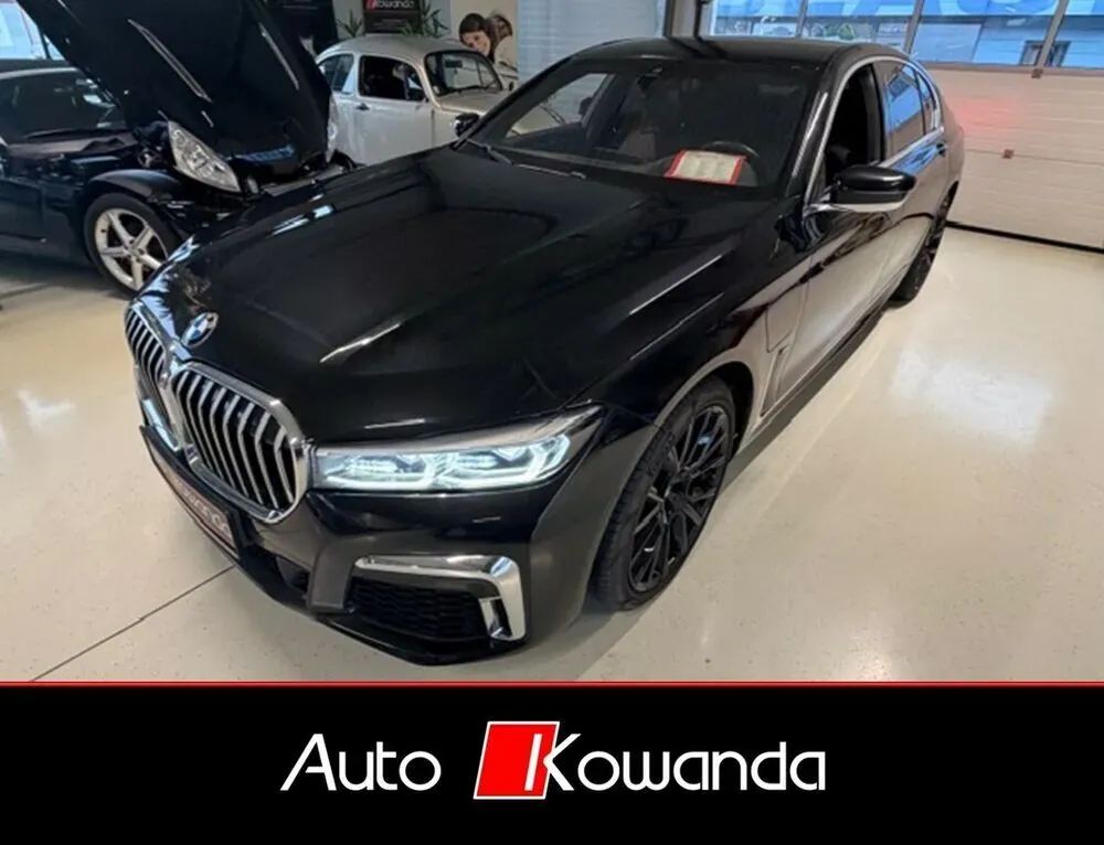 BMW 7 Series 2020 photo 2