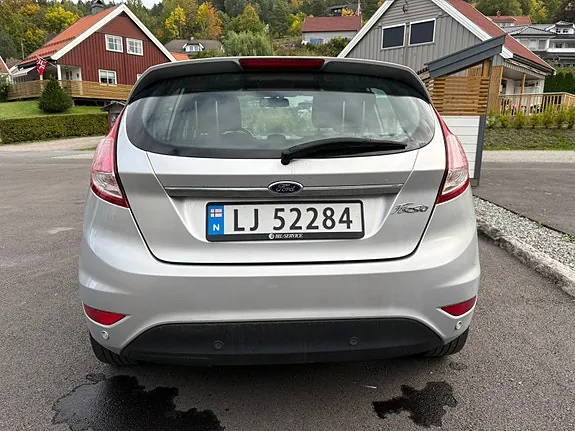 Ford Fiesta 2013 photo 3