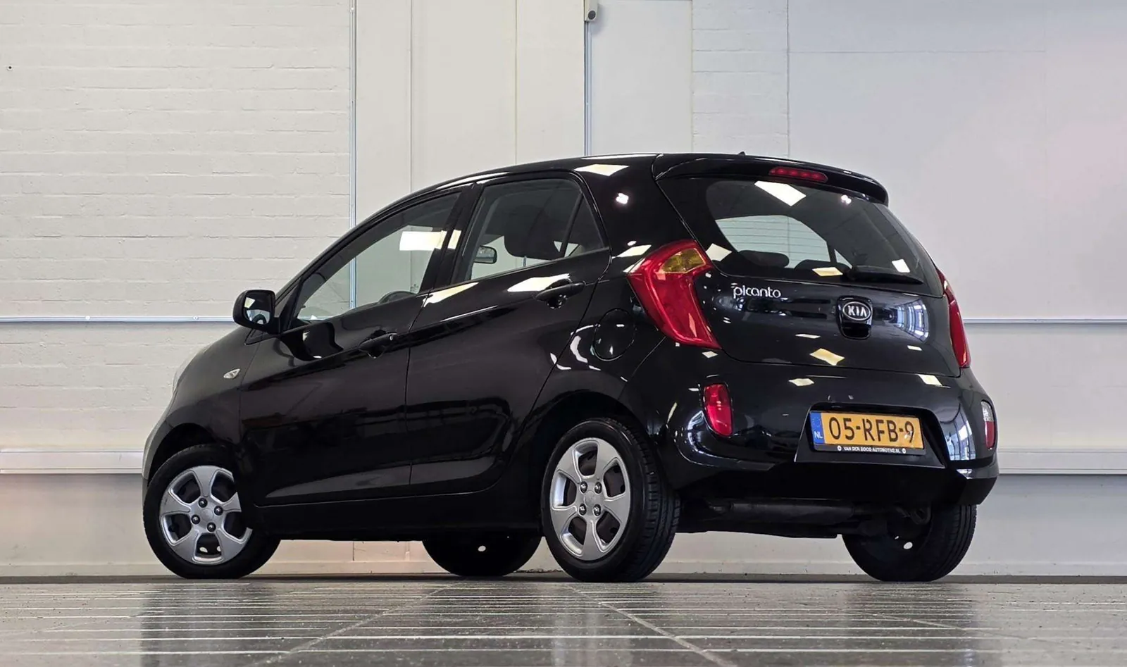 Kia Picanto 2012 photo 5