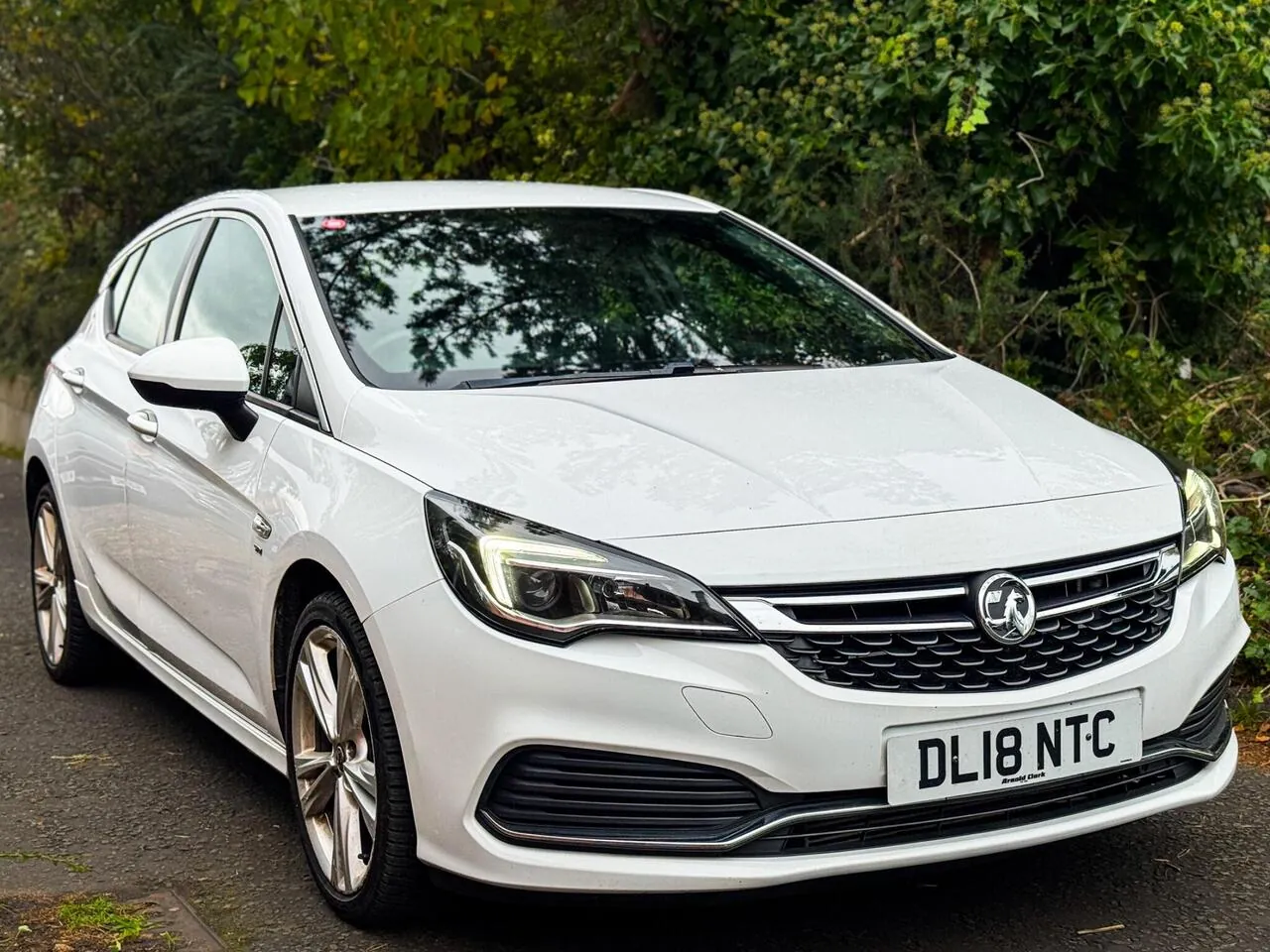Vauxhall Astra 2018 photo 3