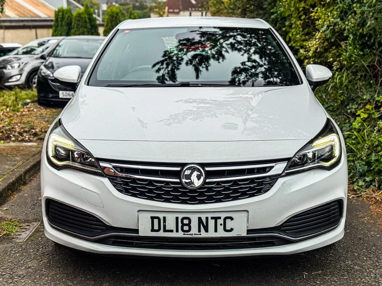Vauxhall Astra 2018 photo 2