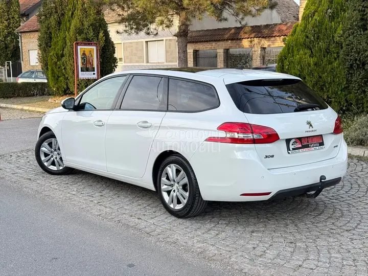 Peugeot 308 2015 photo 5