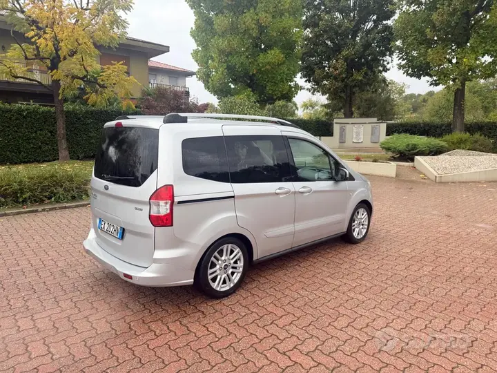 Ford Tourneo Courier 2014 photo 4