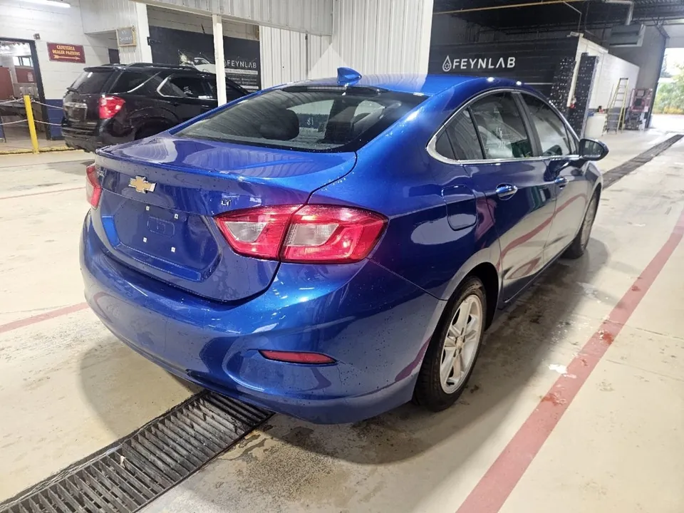 Chevrolet Cruze 2018 photo 3