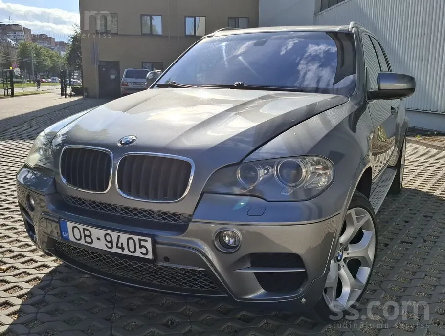 BMW X5 2010 photo 3
