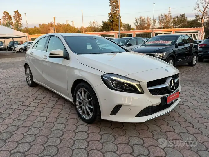 Mercedes-Benz A-Class 2016 photo 4