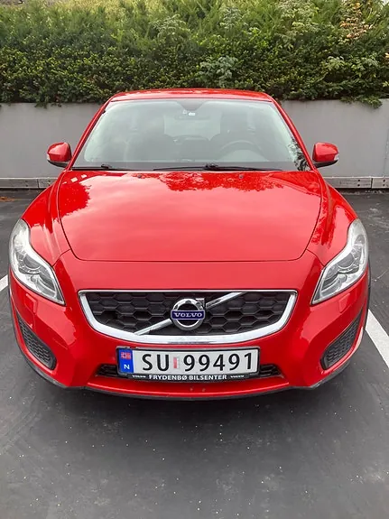 Volvo C30 2011 photo 2