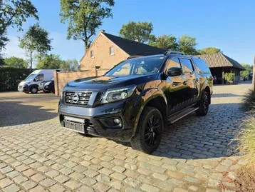 Nissan Np300