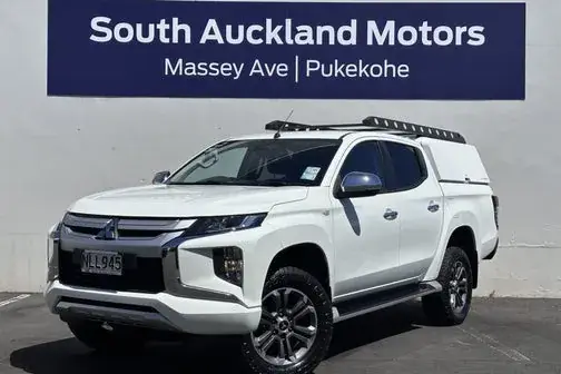 Mitsubishi Triton