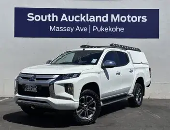 Mitsubishi Triton 2021 photo 2