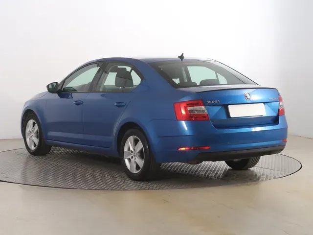 Skoda Octavia 2020 photo 3