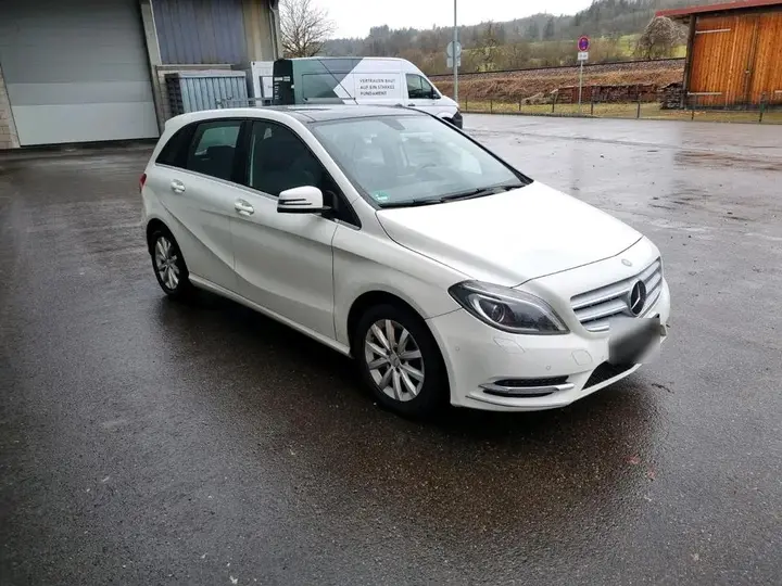 Mercedes-Benz B 180 Cdi
