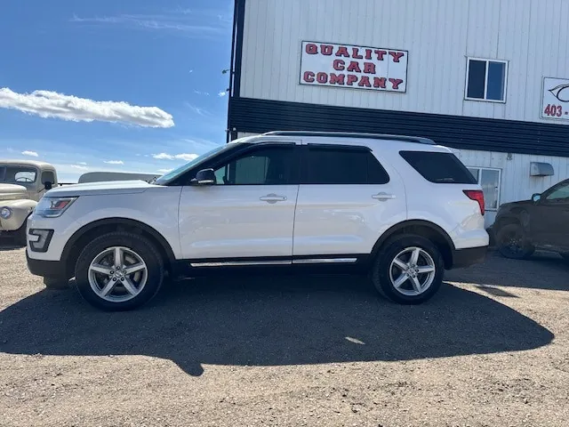 Ford Explorer 2017 photo 2