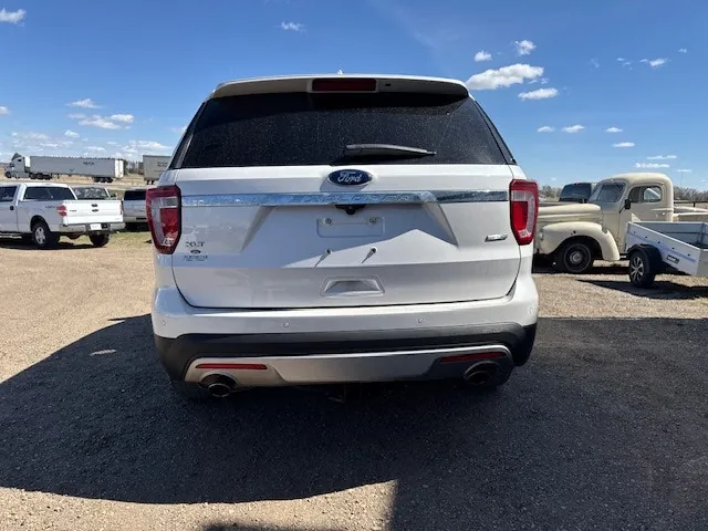 Ford Explorer 2017 photo 4
