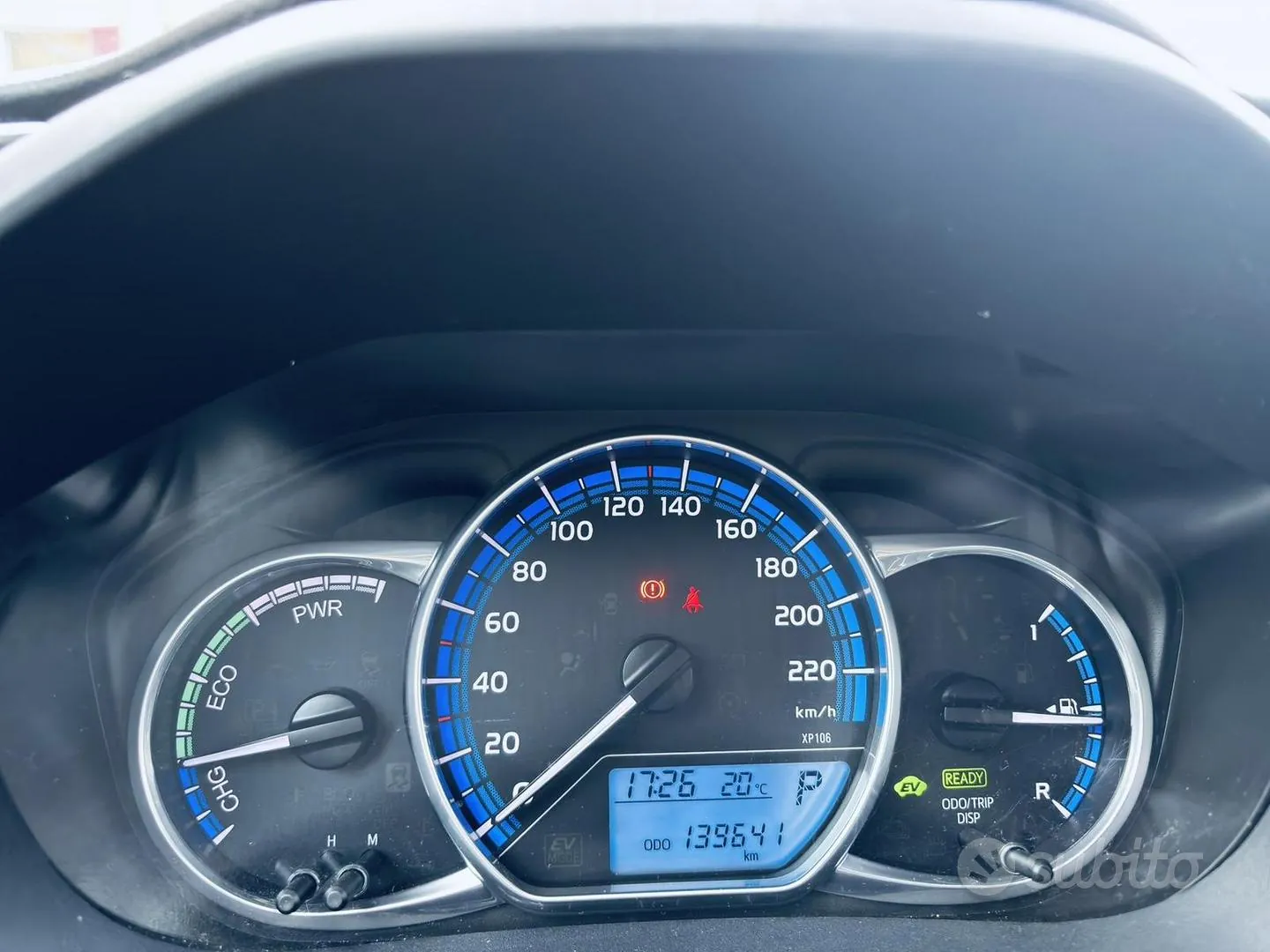Toyota Yaris 2017 photo 5