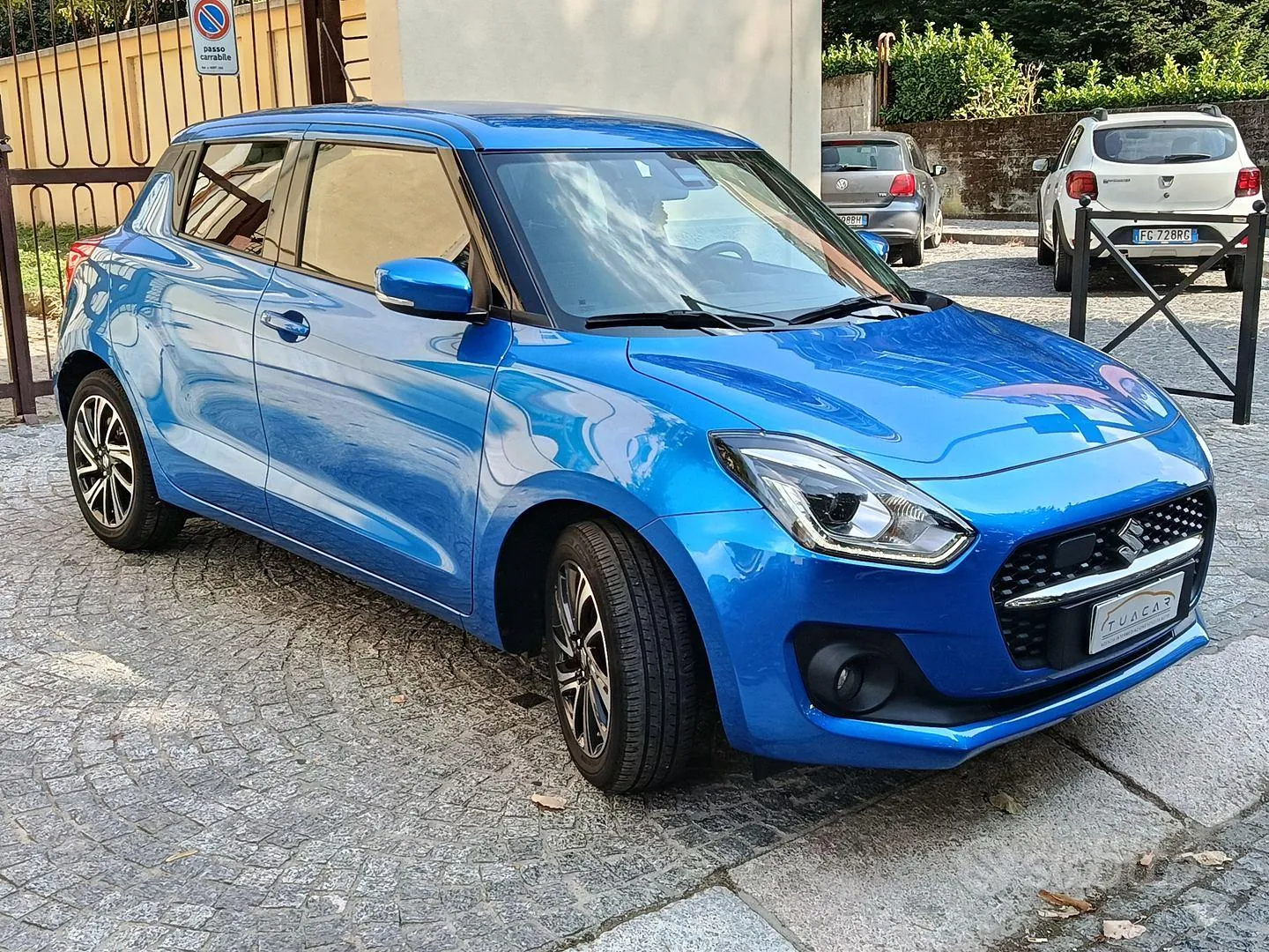 Suzuki Swift 2023 photo 3