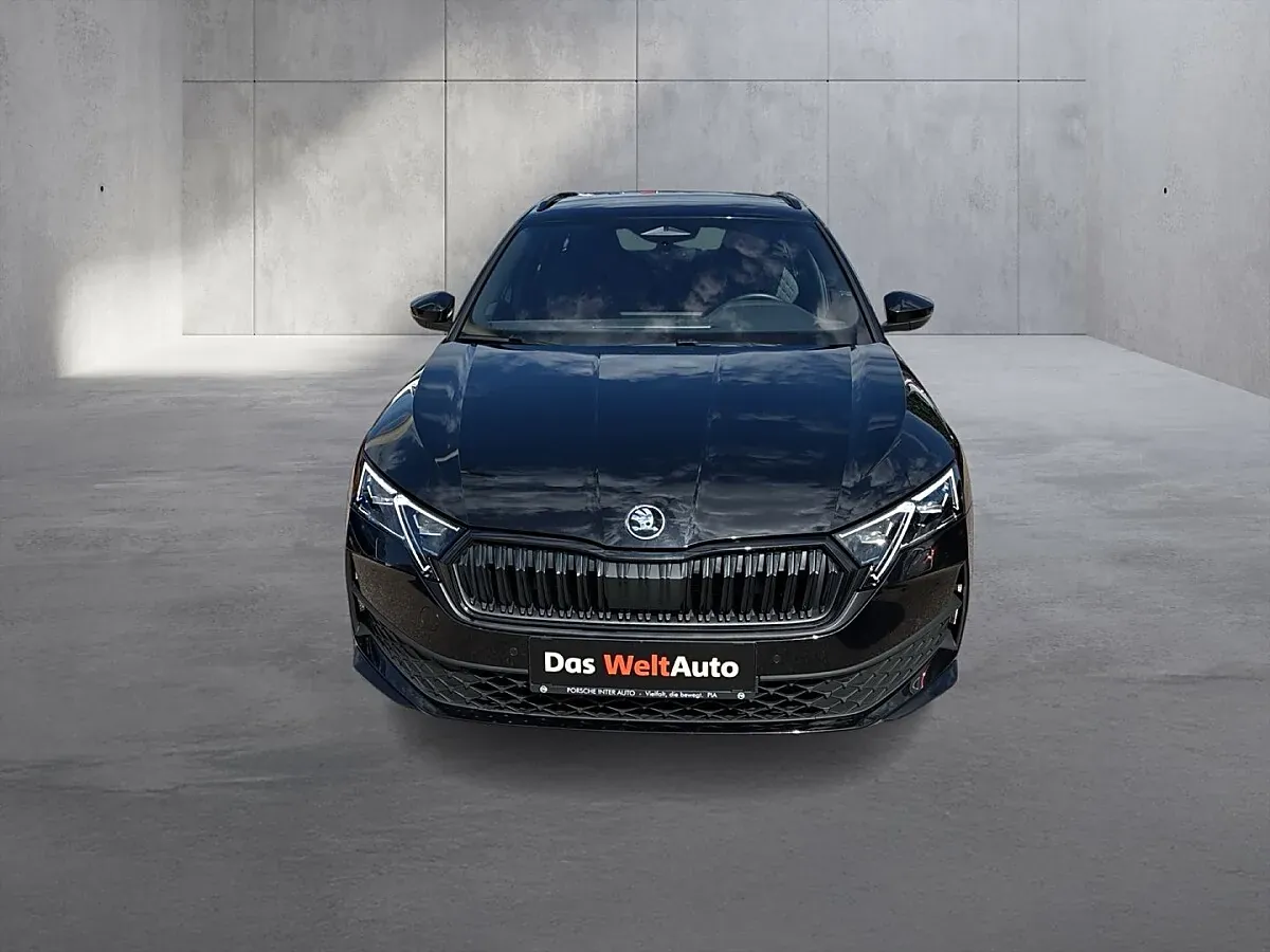 Skoda Octavia 2026 photo 2