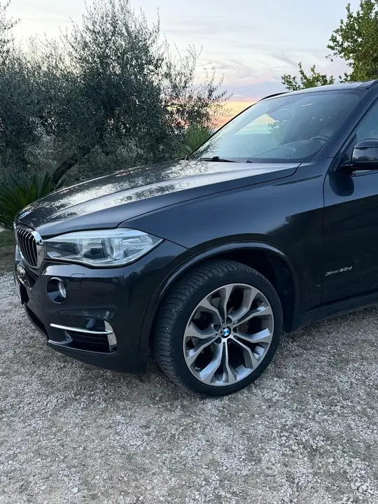BMW X5 2015 photo 2