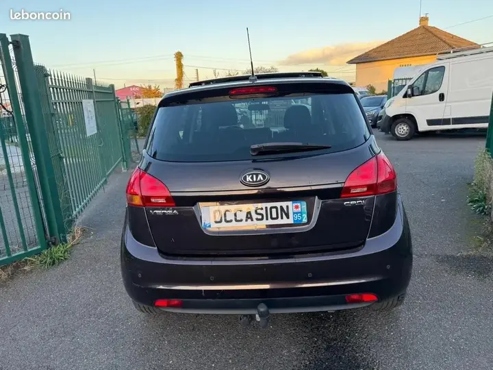 Kia Venga 2010 photo 5