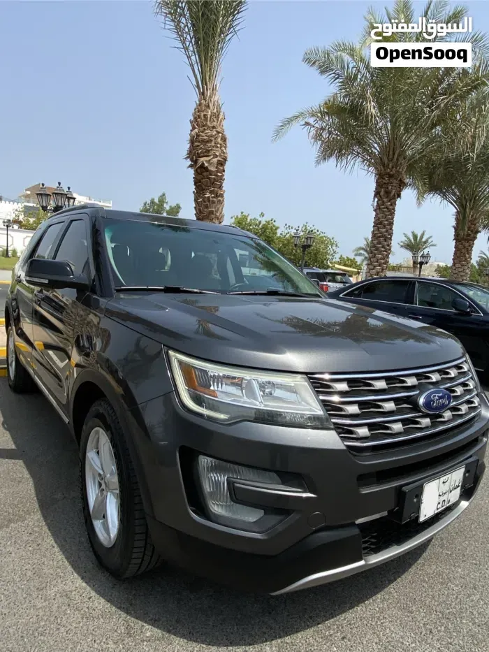 Ford Explorer 2017 photo 3