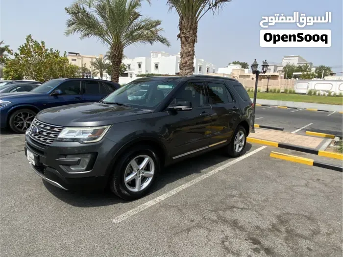 Ford Explorer 2017 photo 2