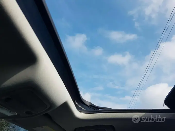 Audi Q3 2013 photo 4