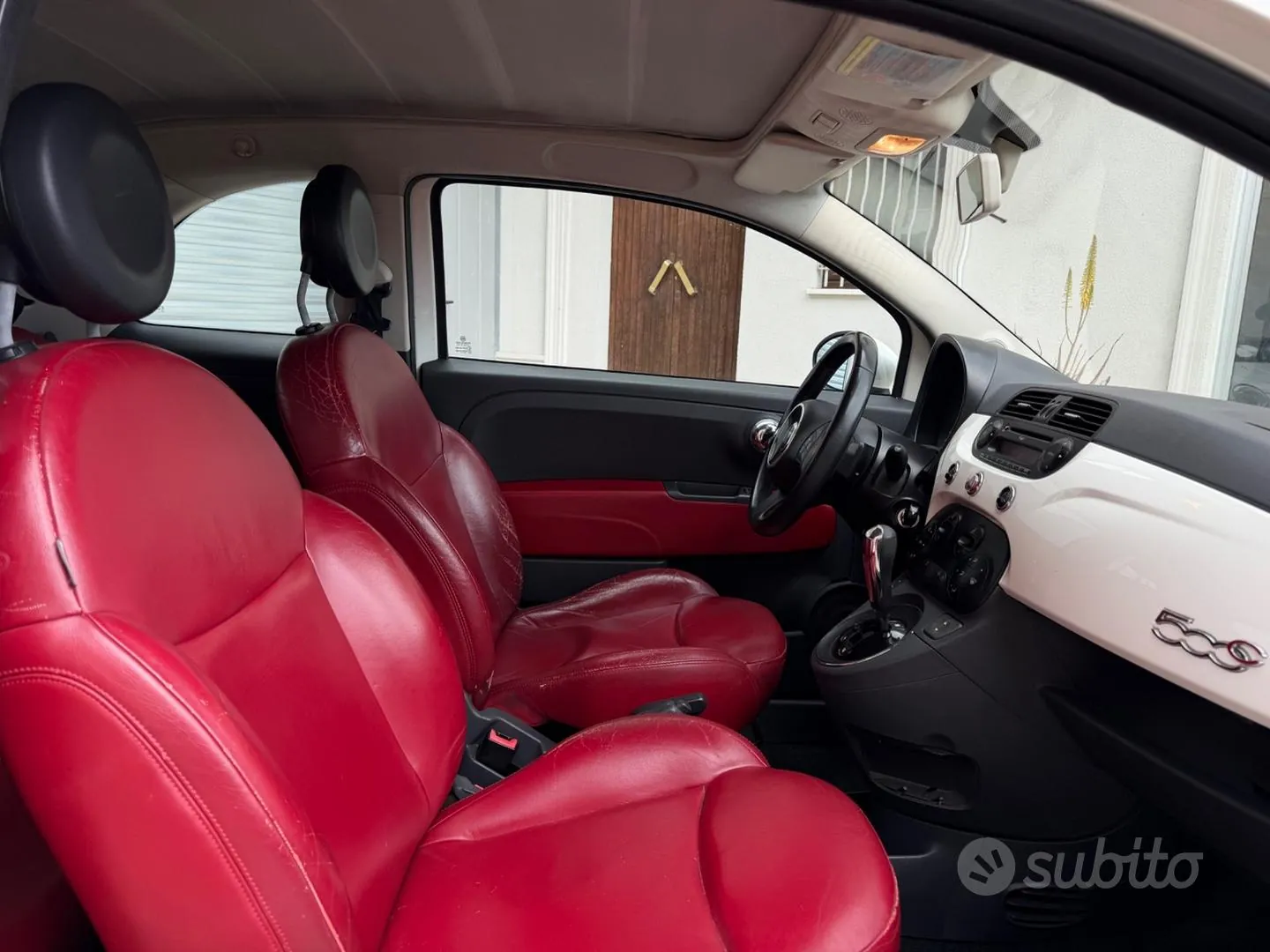 Fiat 500 Cabrio 2010 photo 5