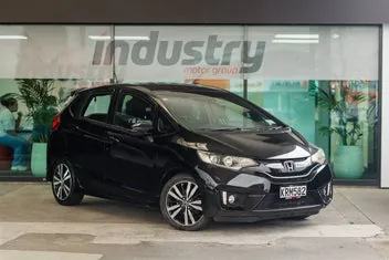 Honda Jazz 2017 photo 2