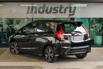 Honda Jazz 2017 photo 3